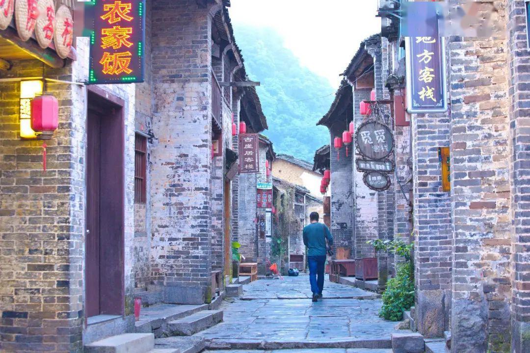 进击的城堡